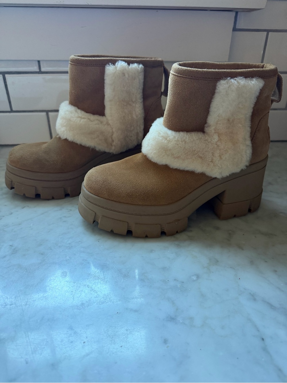 UGG Women's Brooklyn Sunburst Boots